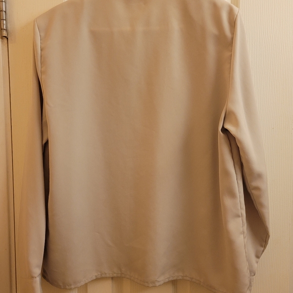 Vintage Tradition Blouse - Picture 5 of 5